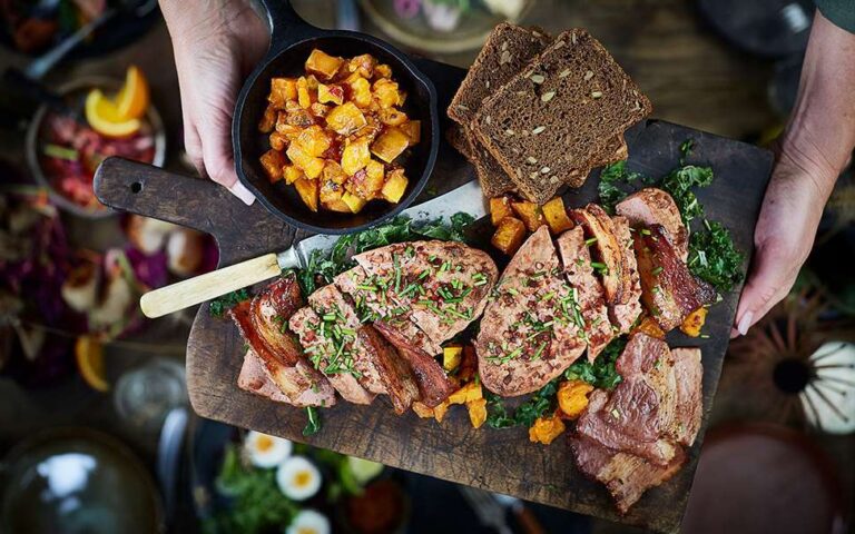 Onsbakt leverpostei med bacon og rugbrod