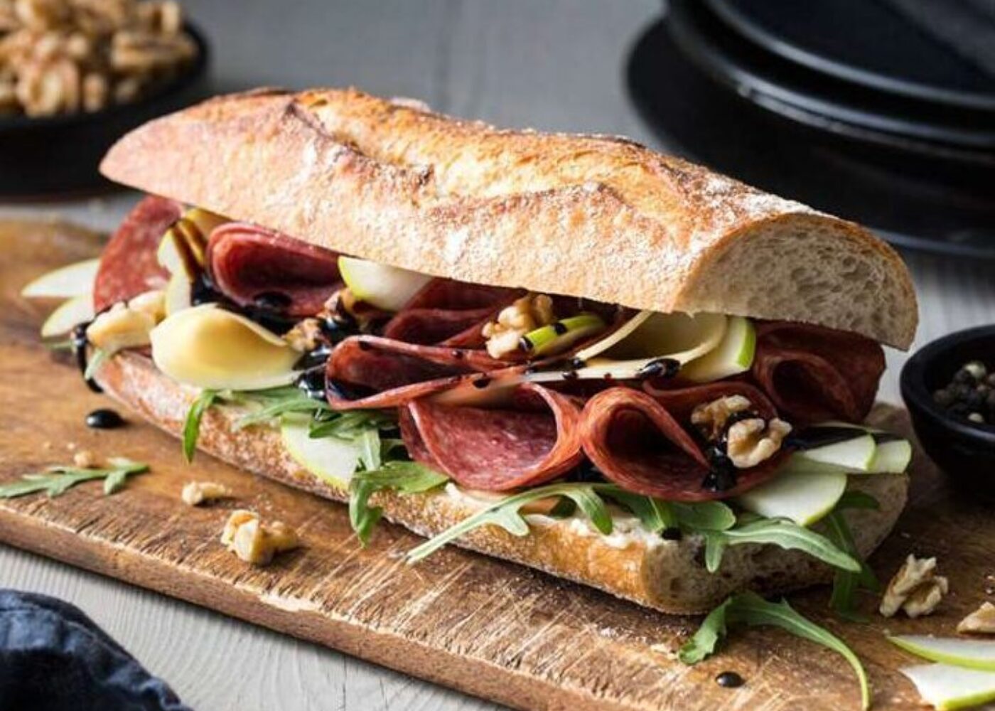 Baguette med salami