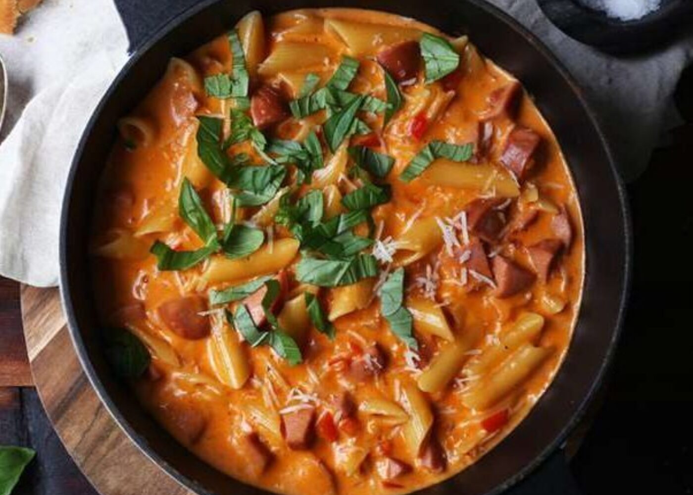 Pastagryte med middagspolser