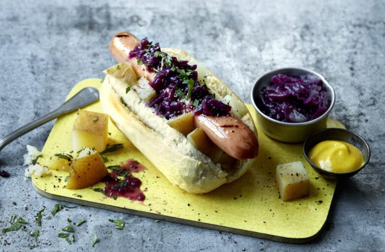 Gilde grillpølse med polsk tilbehør