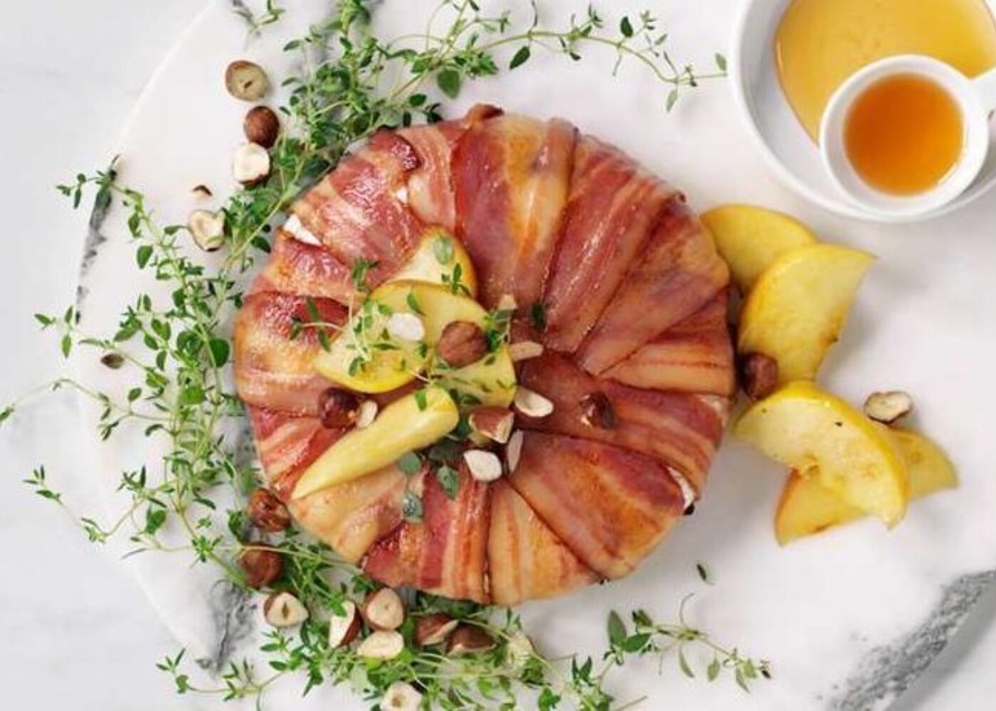 Varm brie med bacon